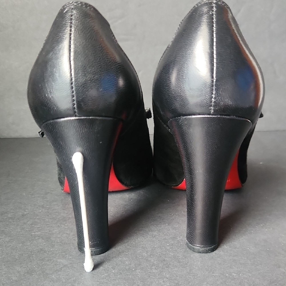 Ros Hommerson Black Suede Heels Size 8.5 - Picture 6 of 8